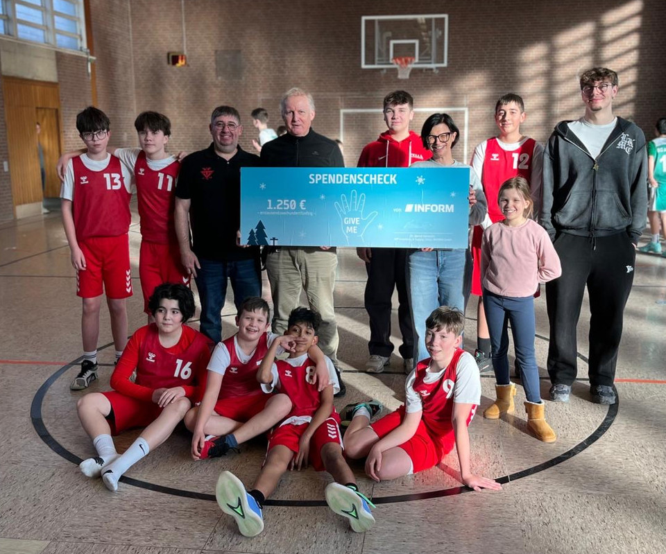 Weihnachtsgruß von INFORM mit Softwarelösungen für Flughäfen