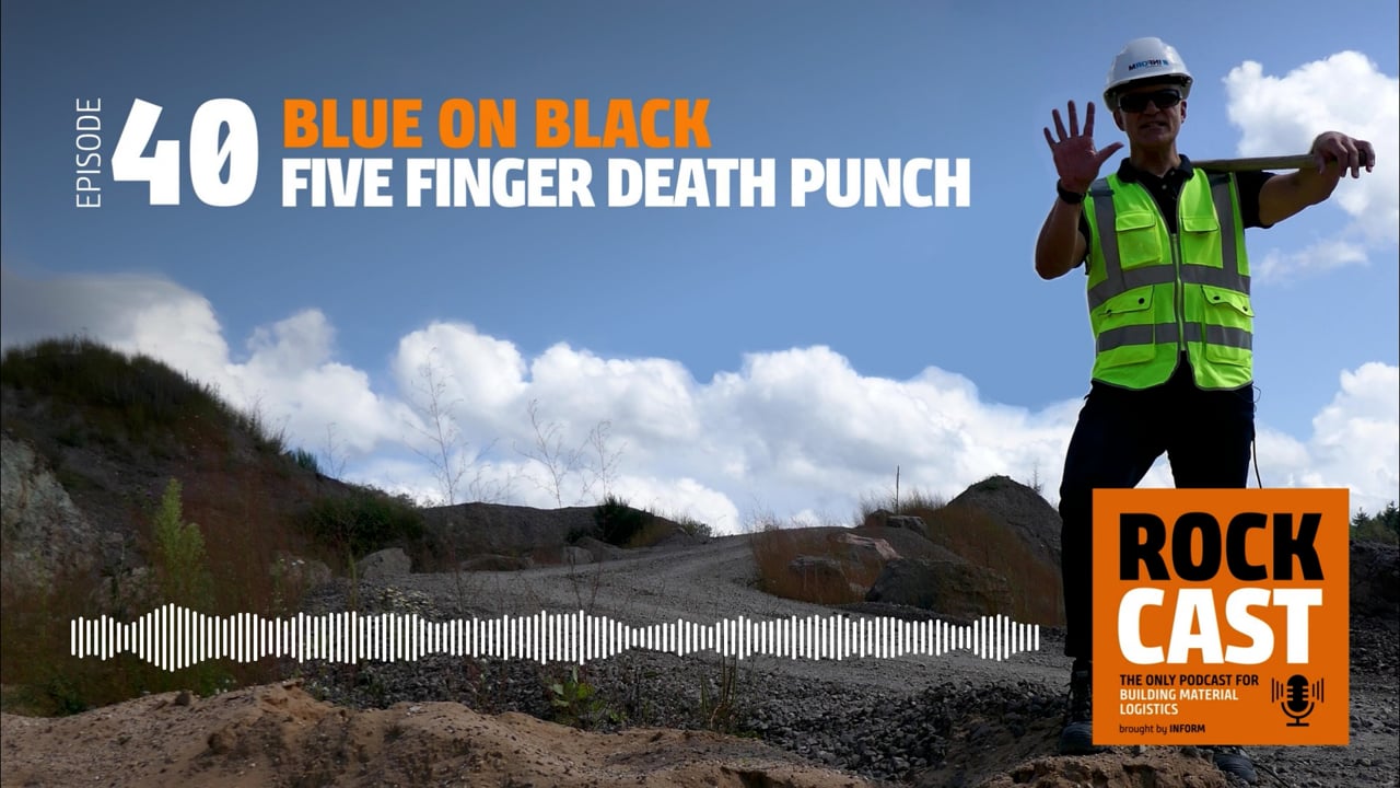 40 ROCKCAST - Blue on black (Five Finger Death Punch)
