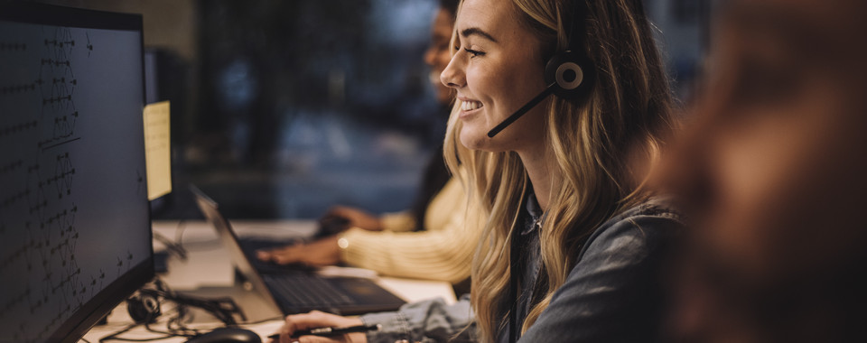 Telecom customer service agent using RiskShield to improve customer satisfaction with real-time AI support