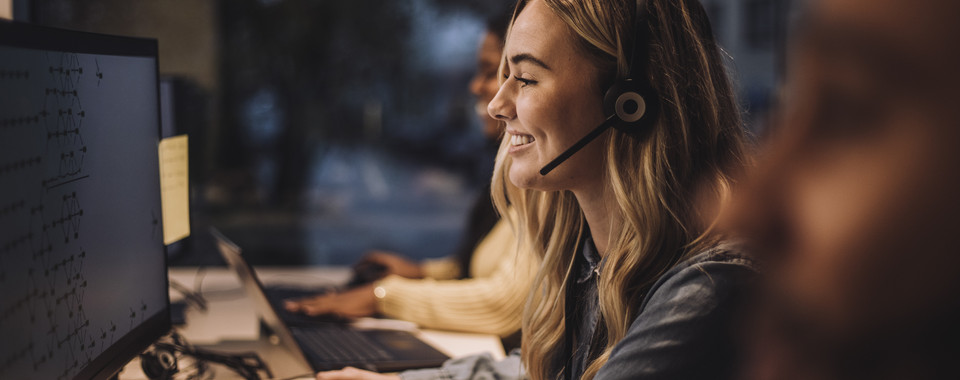 Telecom customer service agent using RiskShield to improve customer satisfaction with real-time AI support